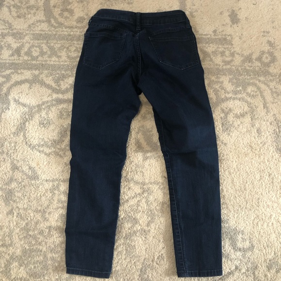 Old Navy capris - Picture 4 of 4